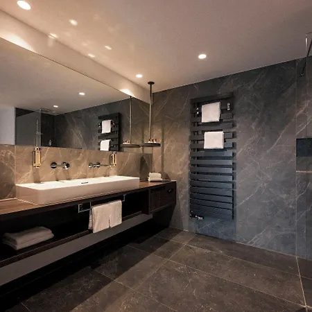 Отель Wellnesshotel Wittelsbach Бад-Фюссинг
